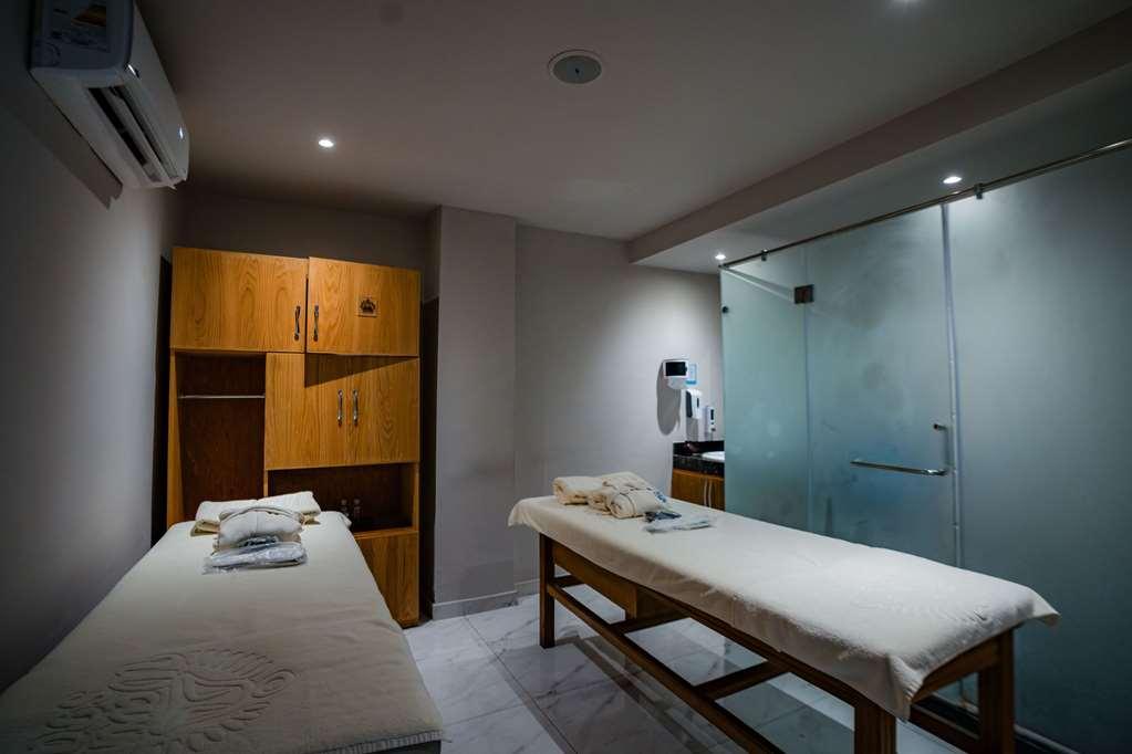 Sunrise Alex Avenue Hotel Alejandría Facilidades foto A treatment room at a spa